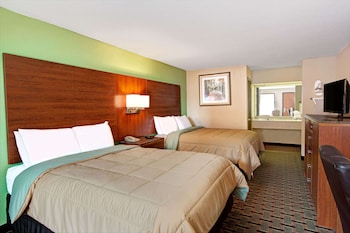 Room, 2 Queen Beds, Accessible, Non Smoking (Refrigerator & Microwave)