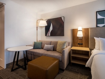 Standard Suite, Kitchen
