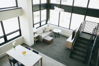 Suite, 1 Bedroom, Kitchen (Penthouse)