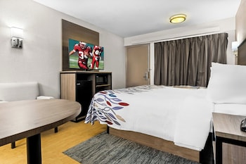 Superior Room, 1 King Bed (Smoke Free)
