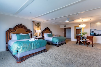 Suite (Coastal Living)
