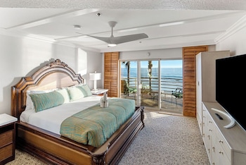 Grand Pacific Suite