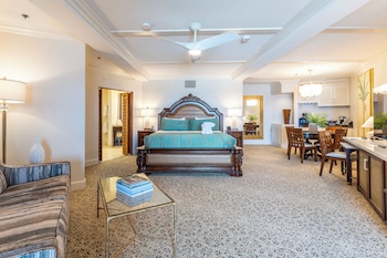 Suite (Pacific Sunset)