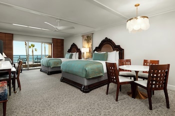 Junior Suite, 2 Queen Beds, Ocean View