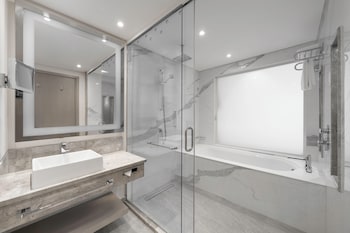 Executive Room (Lounge Access)