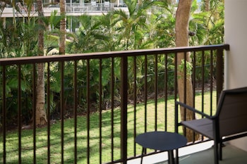Premium Room, 1 King Bed, Resort View