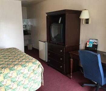 Standard Room, 1 King Bed, Smoking