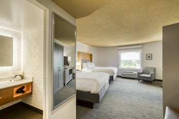 Standard Room, 2 Queen Beds, City View