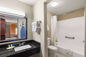 Room, 1 King Bed, Accessible, Non Smoking