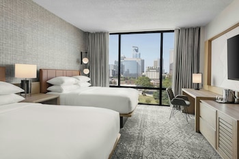 Room, 2 Queen Beds, City View