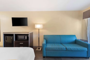 Suite, 1 King Bed with Sofa bed, Non Smoking, Balcony