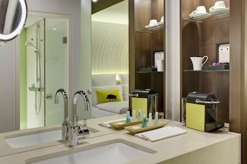 Business Room