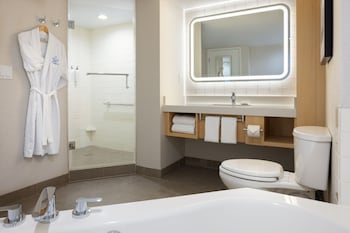 Room, Multiple Beds, City View