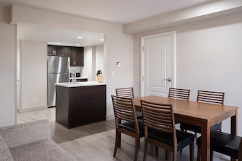 Grand Condo, 1 Bedroom
