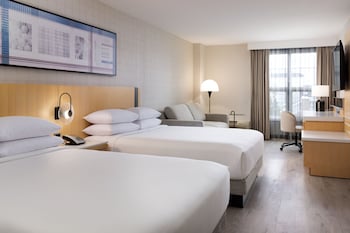 Room, Multiple Beds, City View