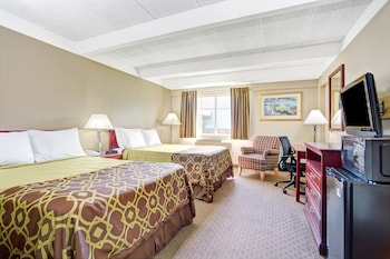 Room, 2 Queen Beds, Smoking