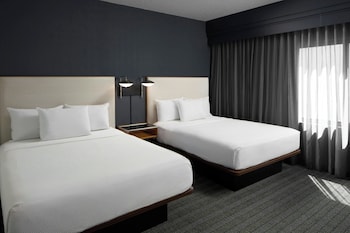 Suite, Multiple Beds