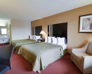 Standard Room, 2 Queen Beds, Non Smoking