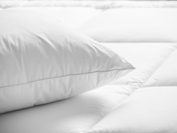 Deluxe Room, 1 King Bed, Harbor View (Mobility Accessible, Tub)