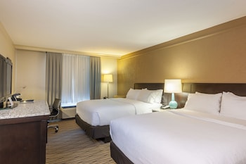 Standard Room, 2 Queen Beds, Non Smoking, Refrigerator