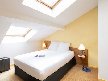 Classic Room, 1 Twin Bed (Attic)