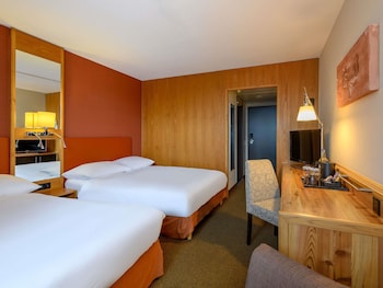 Family Room, 2 Queen Beds