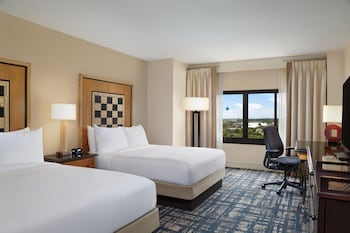 Room, 2 Queen Beds, Bathtub (Disney Springs View)