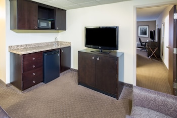 Suite, 1 Bedroom (Top Floor)
