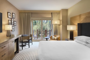 Room, 1 King Bed, Balcony