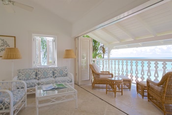 Ocean Front Suite