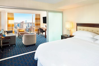 Club Room, Multiple Beds (Bedroom 1: 1 King.  Bedroom 2: 1 King)