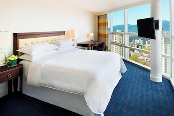 Room, 1 King Bed (High Floor)