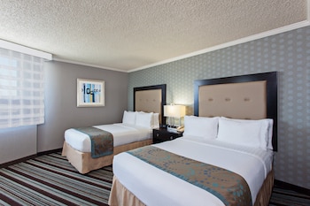 Standard Room, 2 Double Beds