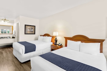 Standard Room, 2 Queen Beds, Non Smoking, Refrigerator & Microwave
