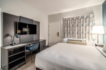 Standard Room, 1 Queen Bed, Non Smoking