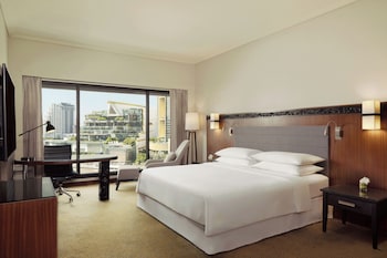 Executive Room, 1 King Bed