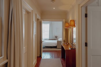 Suite (The Clifton)