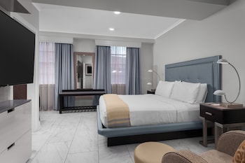 Deluxe Room, 1 King Bed