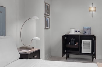 Room, 1 King Bed, Accessible
