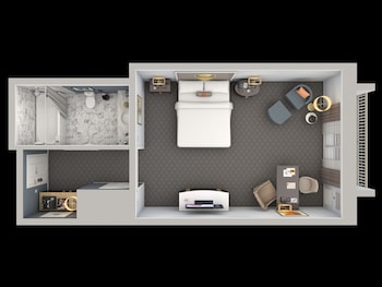 Club Room, 1 King Bed, Balcony (Hearing Accessible)