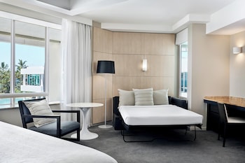 Studio, 1 King Bed with Sofa bed
