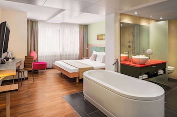 Deluxe Room, 1 Double Bed