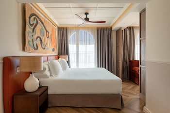 Junior Double Room