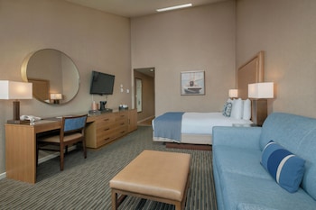 Deluxe Room, 1 Queen Bed with Sofa bed
