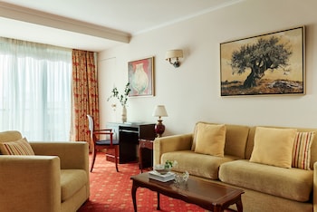 Executive Suite Acropolis View