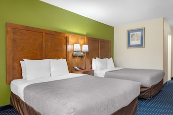 Standard Room, 2 Queen Beds, Non Smoking
