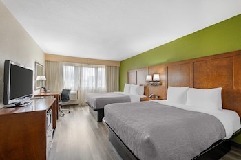 Room, 2 Queen Beds, Non Smoking (Upgrade)