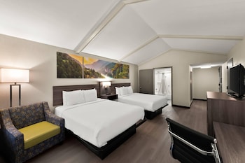 Room, 2 Queen Beds, Accessible, Non Smoking