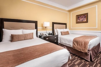 Deluxe Room, 2 Double Beds