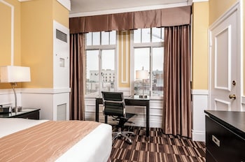 Superior Room, 1 Queen Bed